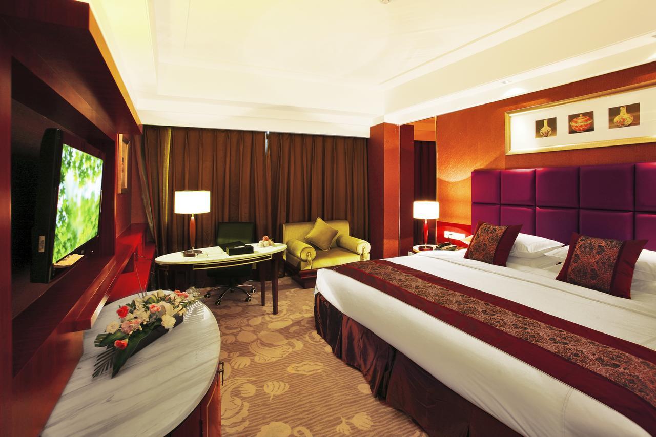 Chengdu Tianyou International Hotel Exterior photo